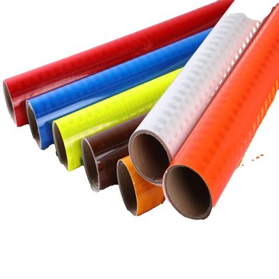 สีขาวสีดำการถ่ายเทความร้อนไวนิลม้วนขายส่ง Hi Viz โลโก้เสื้อผ้าเหล็กสายรุ้ง