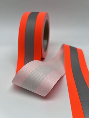 สีแดงเงิน สี Hi Vis Flame Retardant สายสะท้อน 2.5cm 5cm 7.5cm เทปสะท้อน